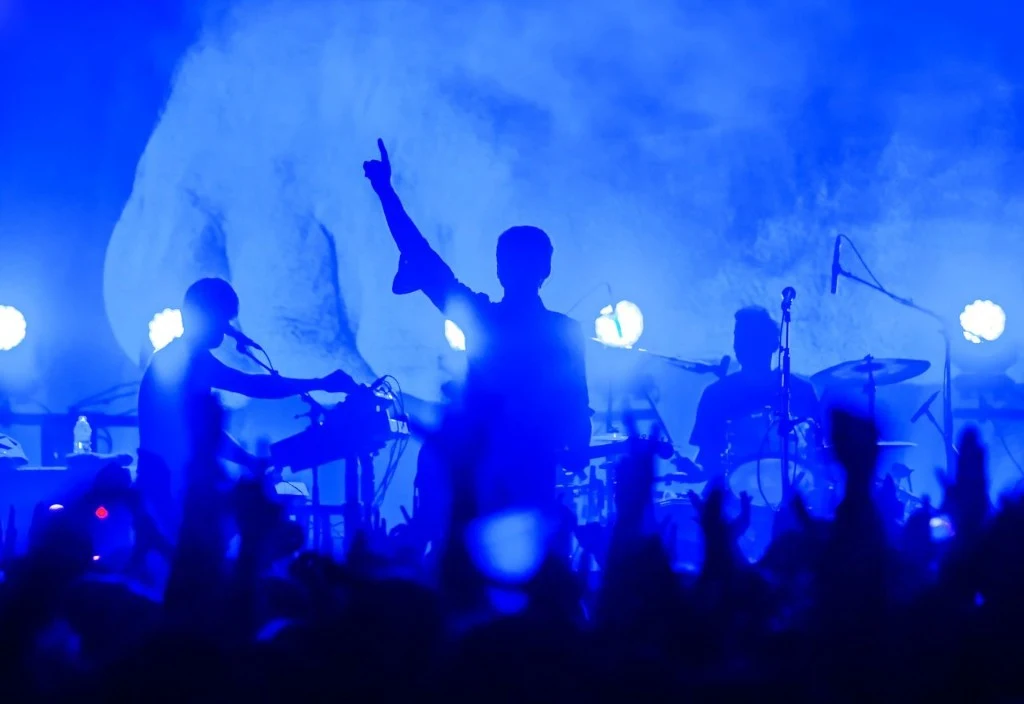 הופעות בדרום | חוליו